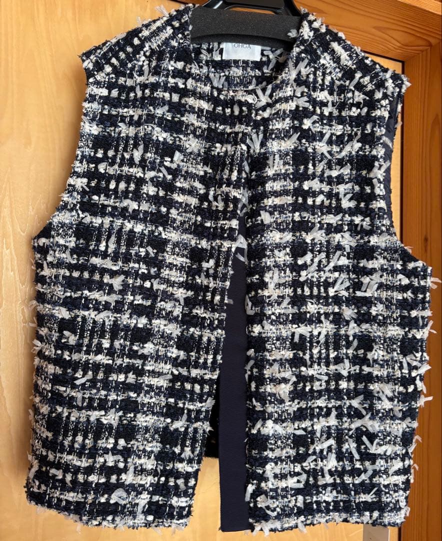 新品 OHGA ツイードベスト
