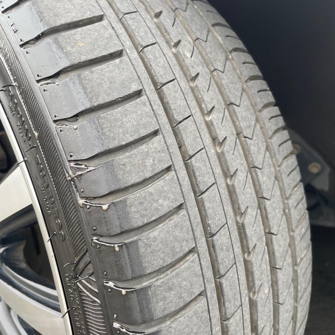 プリウス 18インチホイールタイヤセット