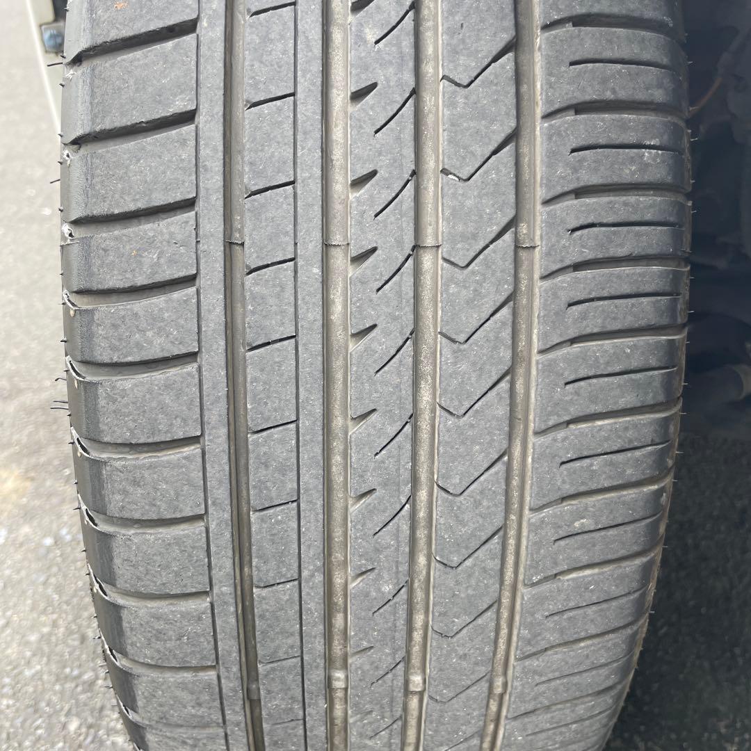 プリウス 18インチホイールタイヤセット