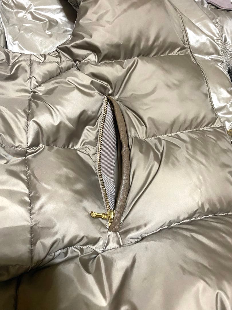 ナノユニバース　西川ダウン　グレージュ　38