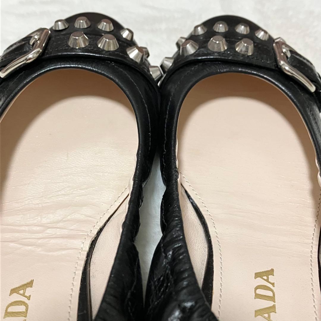 美品 PRADA バレエ シューズ 黒 36 スタッズ ベルト フラット 靴