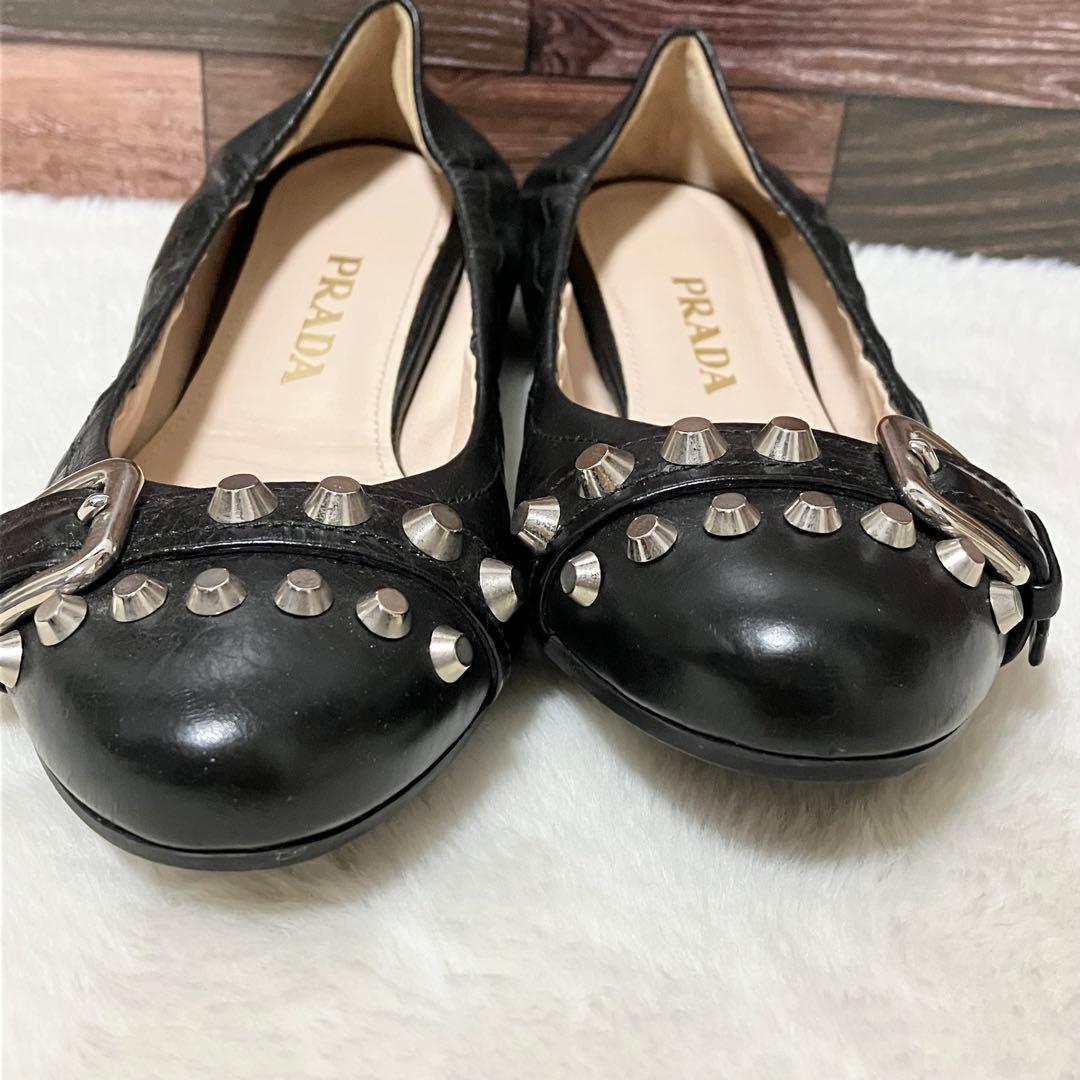 美品 PRADA バレエ シューズ 黒 36 スタッズ ベルト フラット 靴