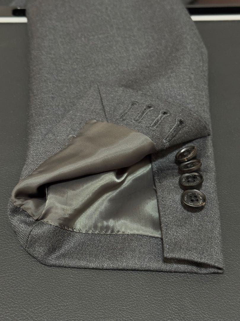 【定価約35万円】Zegna チャコールグレー スリーピース 46size