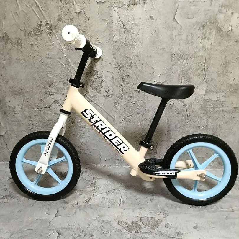 レア品　ストライダースポーツ　12インチ　ムラサキスポーツ限定モデル