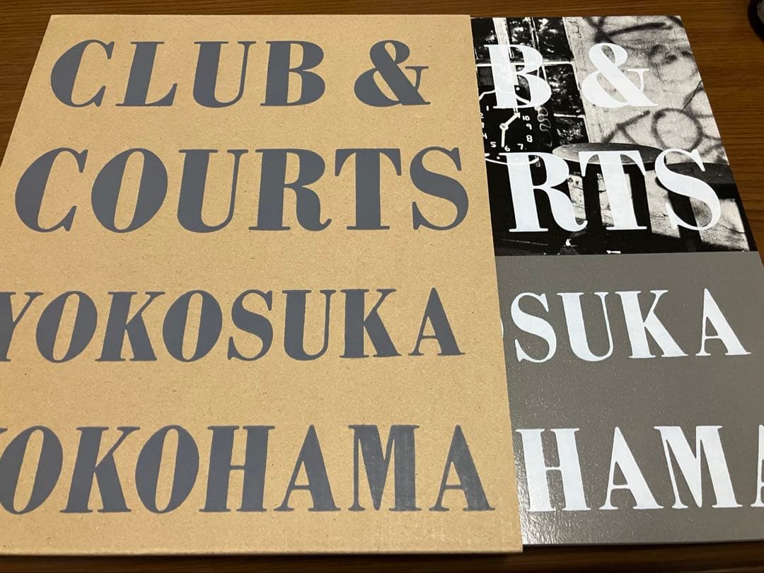 【直筆サイン入り】「CLUB&COURTS YOKOSUKA〜」石内都　写真集