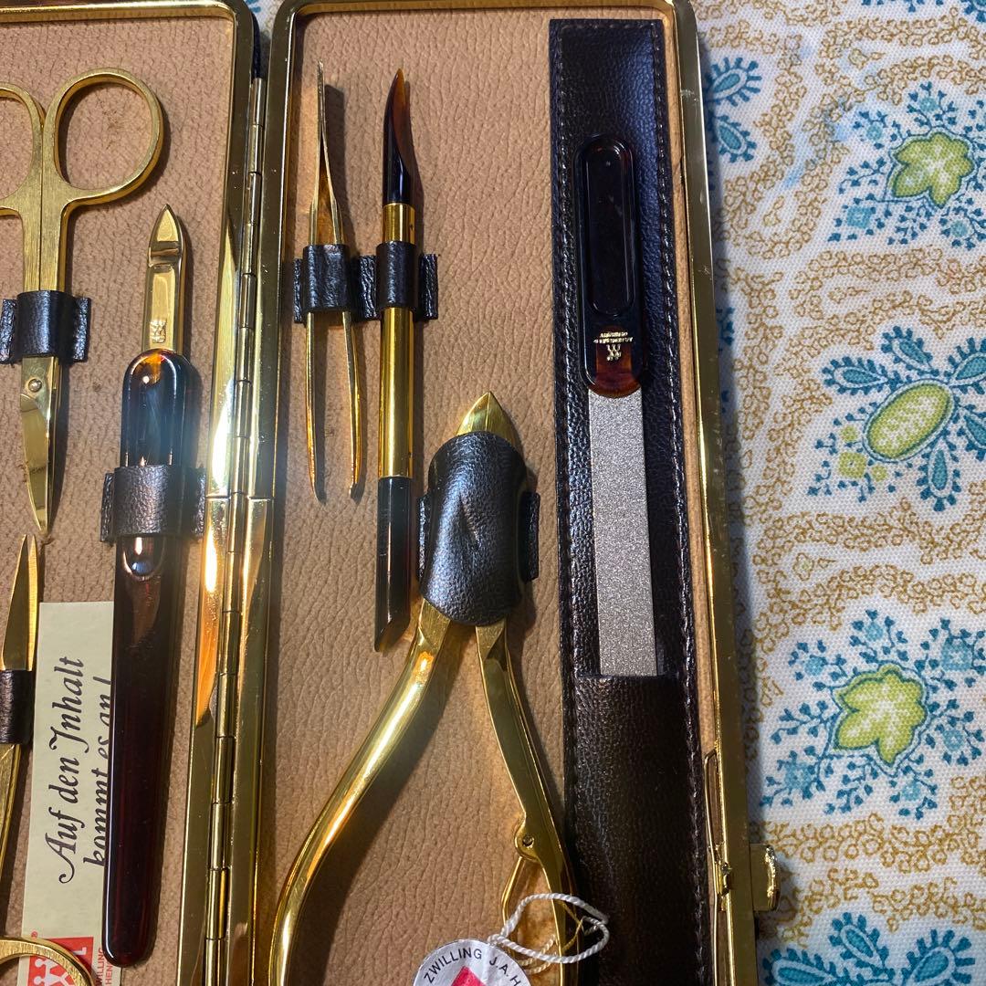 ヘンケルス　ネイルケアセット