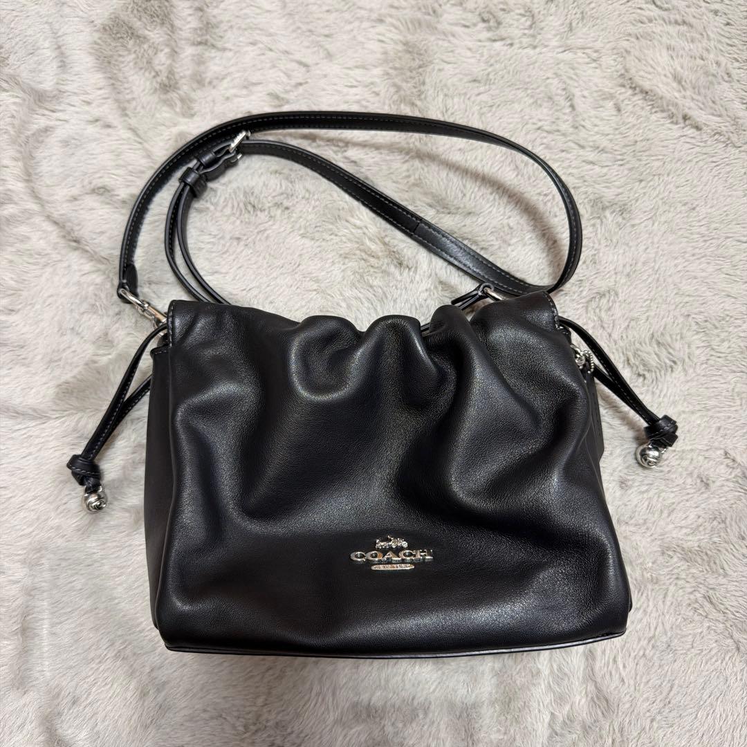 COACH 巾着 ショルダーバッグ ブラック レザー
