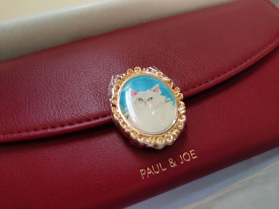 【2026年1月購入☆新品未使用】ポール＆ジョー★キャットブローチ長財布★赤