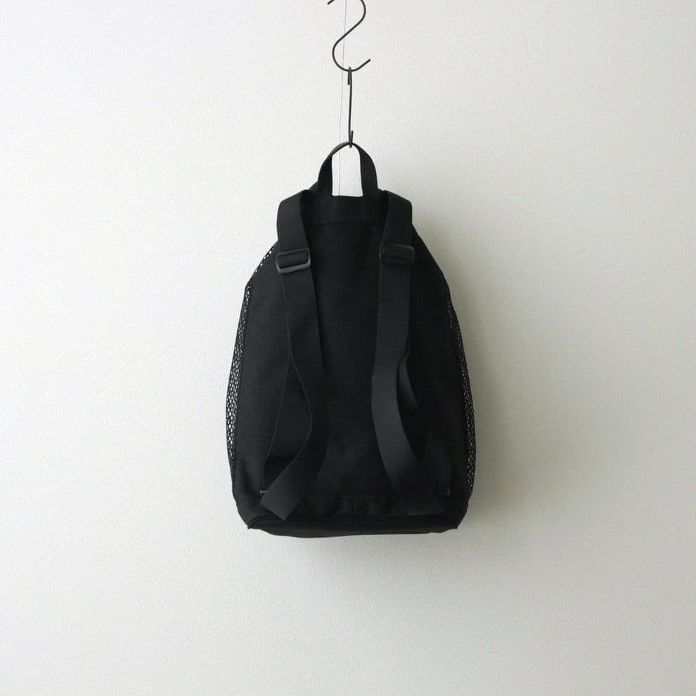 まる AURALEE MESH SMALL BACKPACK