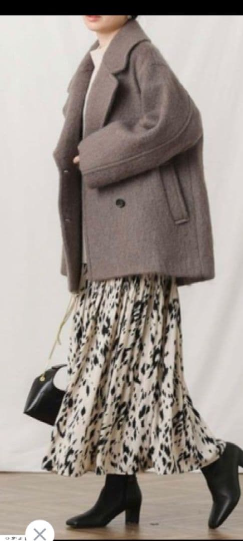 CLOCHE ウールピーコート 02