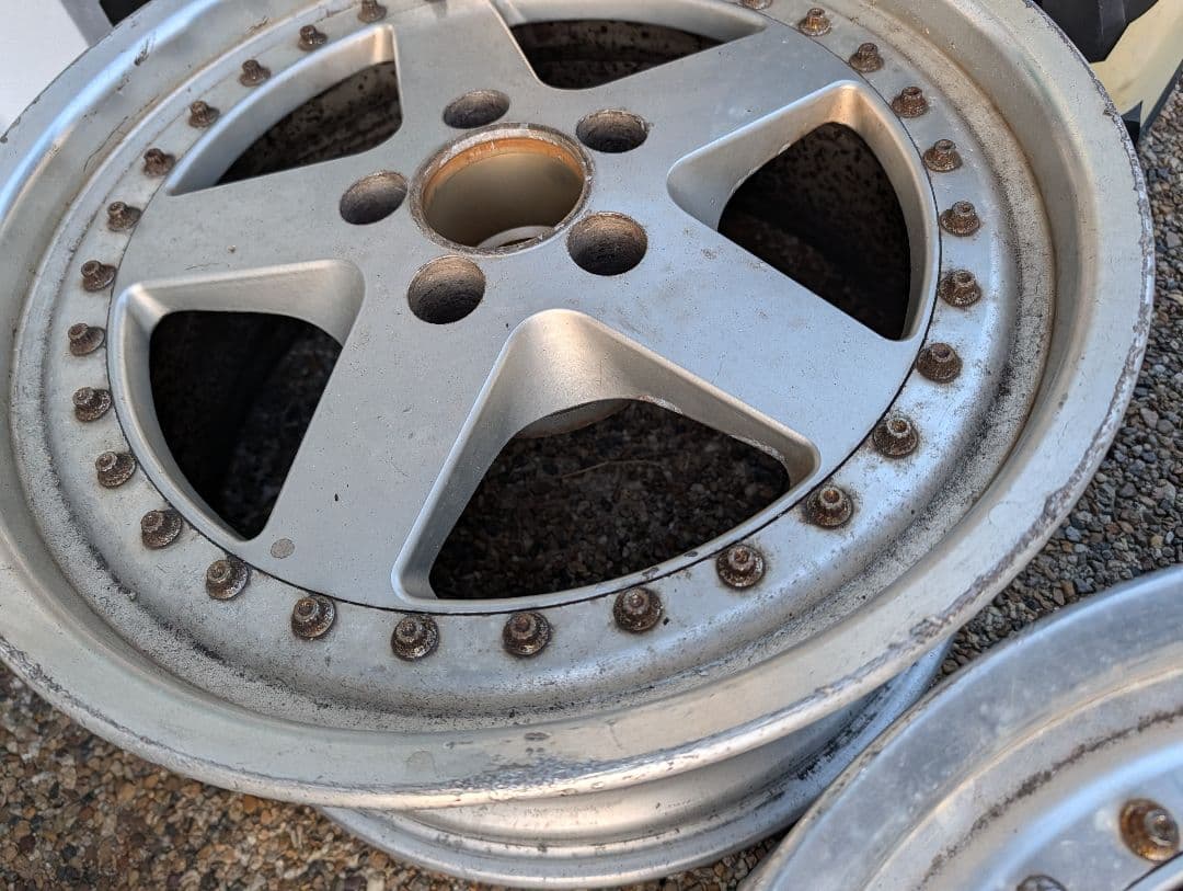 ワークエクイップ18インチ8.5J114.3オフセット36 WORK EQUIP