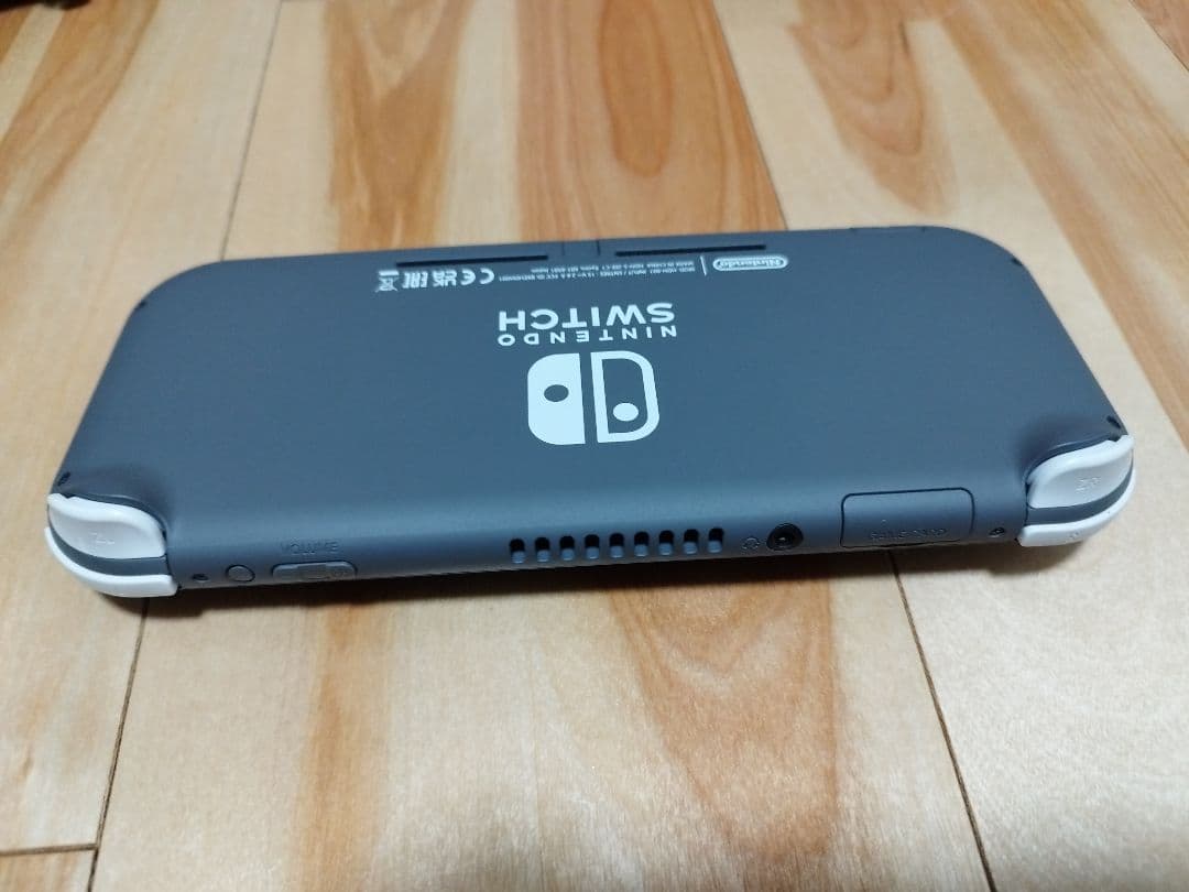 Nintendo Switch Lite 本体 ケース ソフト2本付き イーブイ