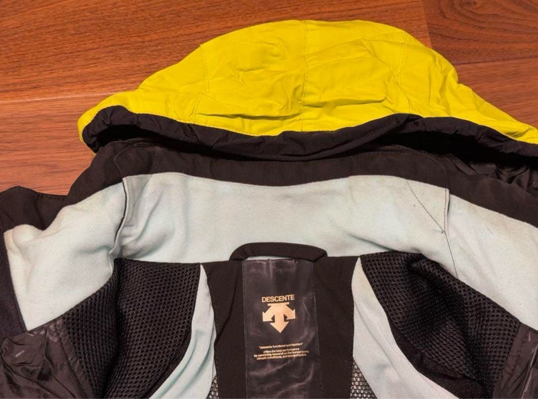DESCENTE デサントメイト　スキーウェア　上下　スノーウェア限定セール中