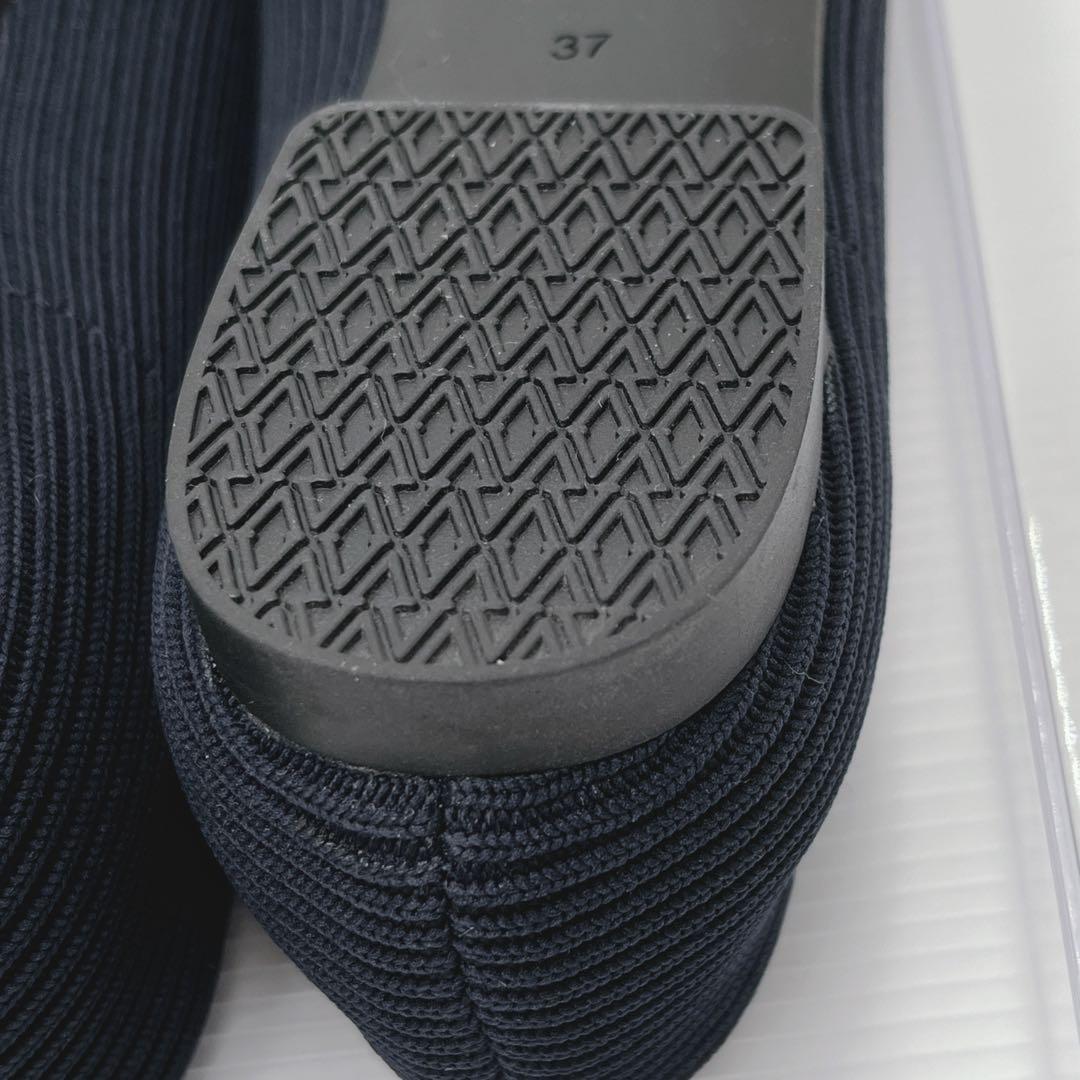 なな　極美品VIVAIA　margot2.0スクエアトゥ　フラットパンプス