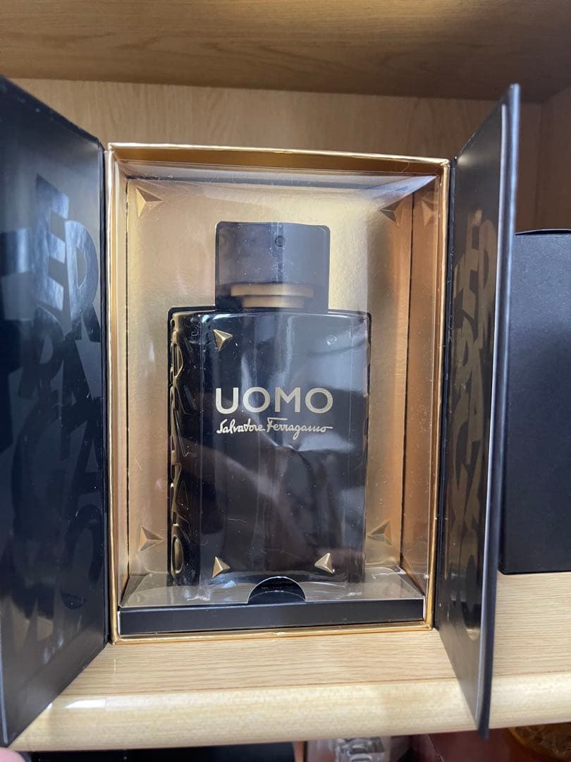 SALVATORE FERRAGAMO ウオモ オードトワレ 100ml