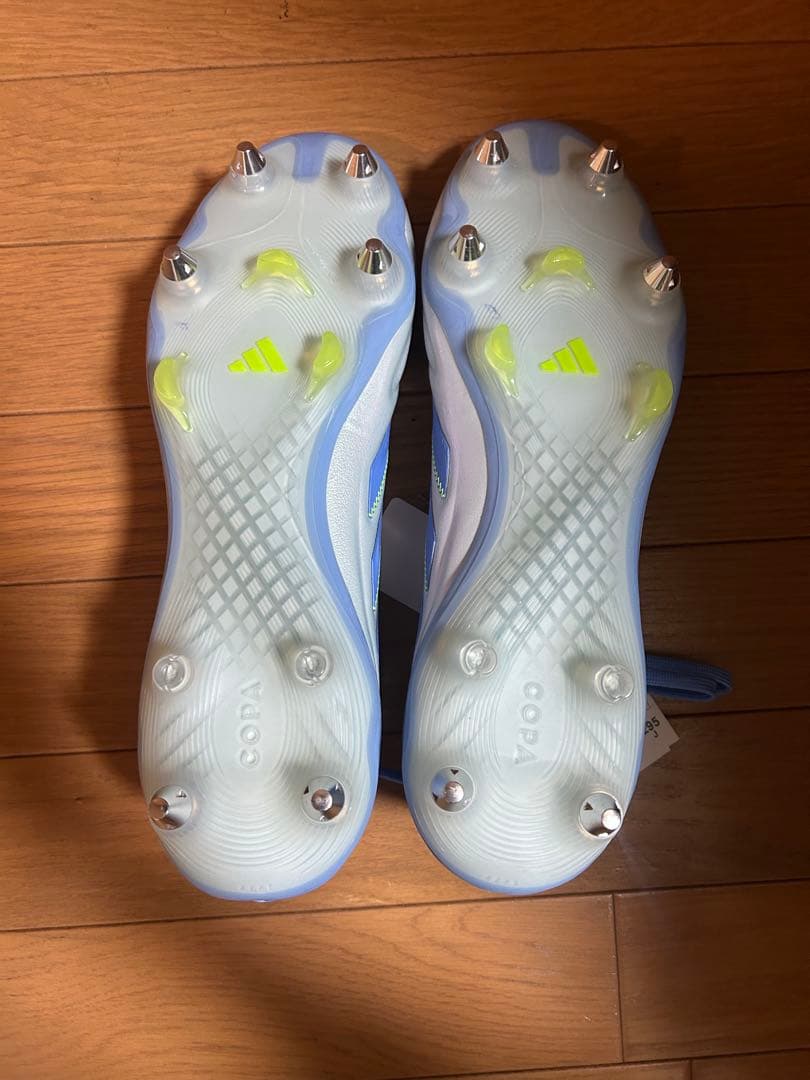 週末限定！adidas コパ エリート 天然芝用 取り替え式 29.5