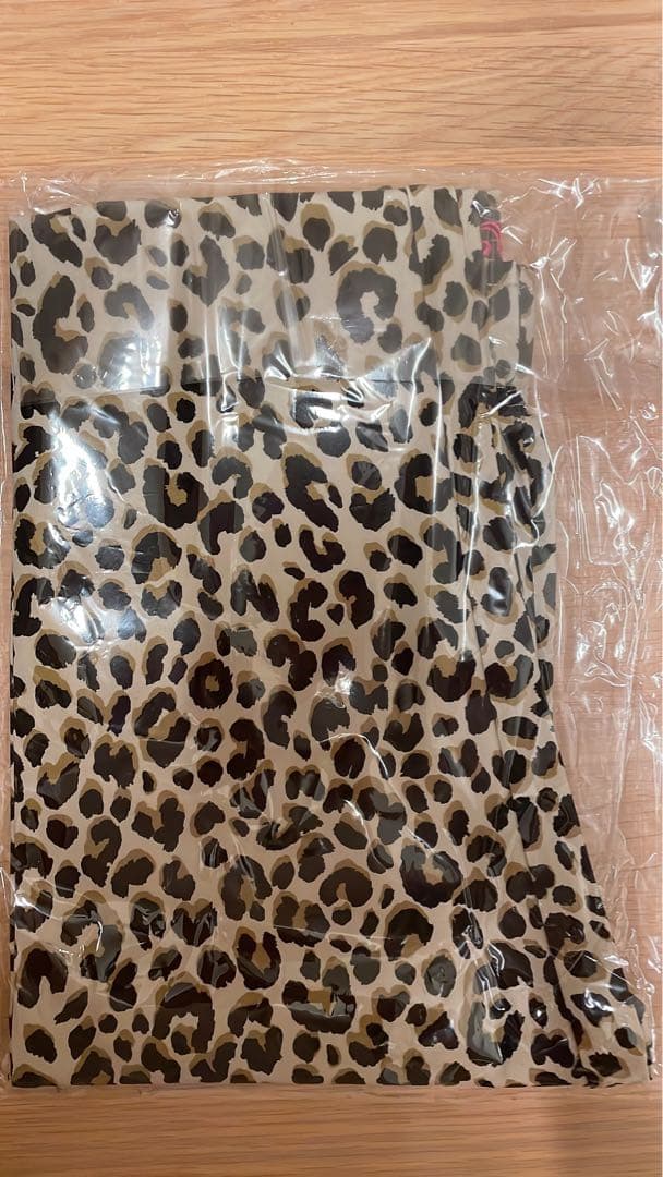 新品未使用　未開封　仲里依紗　RE. アニマルレギンス（レオパード）Fサイズ