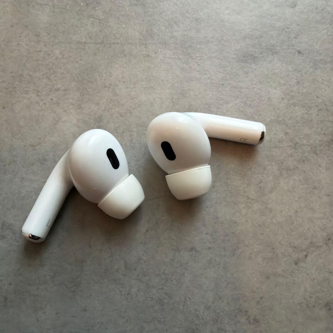 AirPods Pro 2世代 本体　おまけ付き
