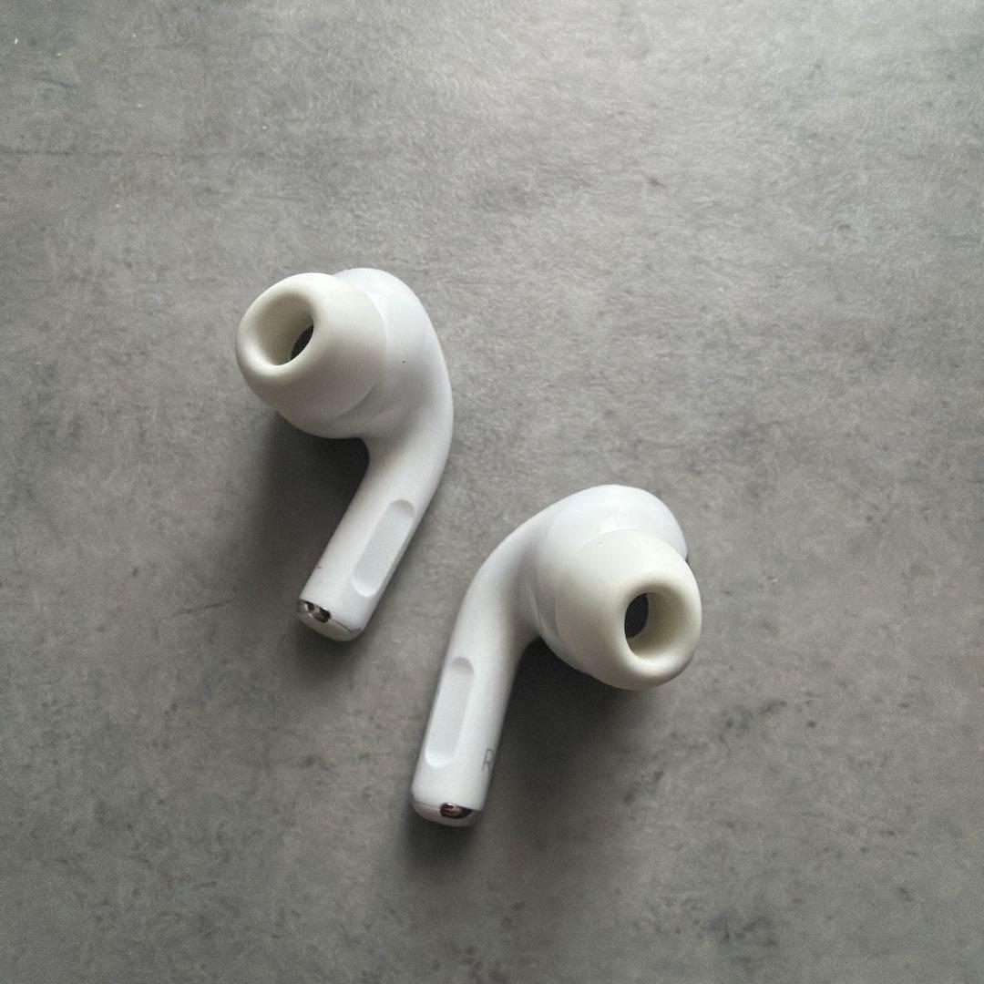 AirPods Pro 2世代 本体　おまけ付き