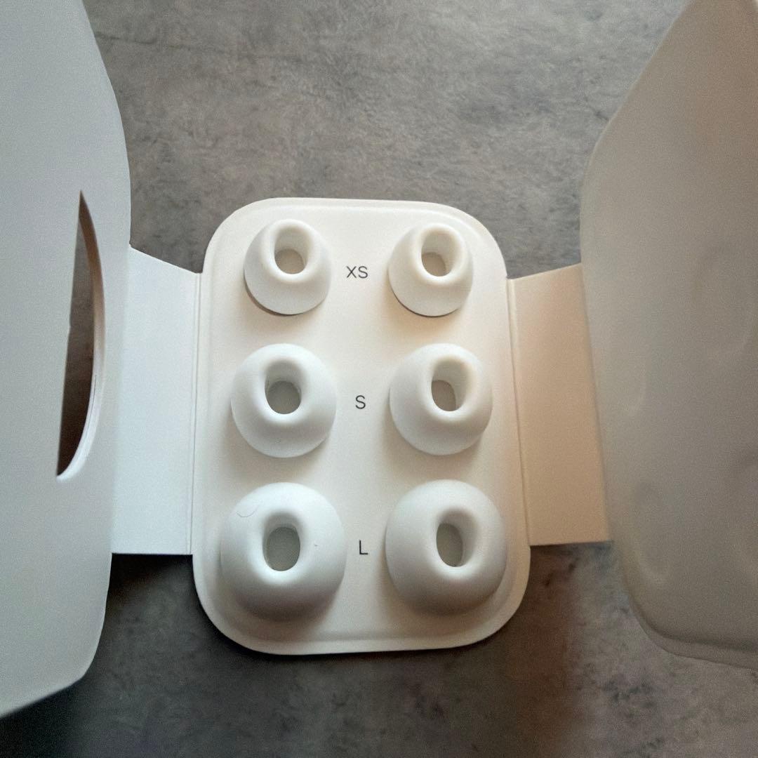 AirPods Pro 2世代 本体　おまけ付き