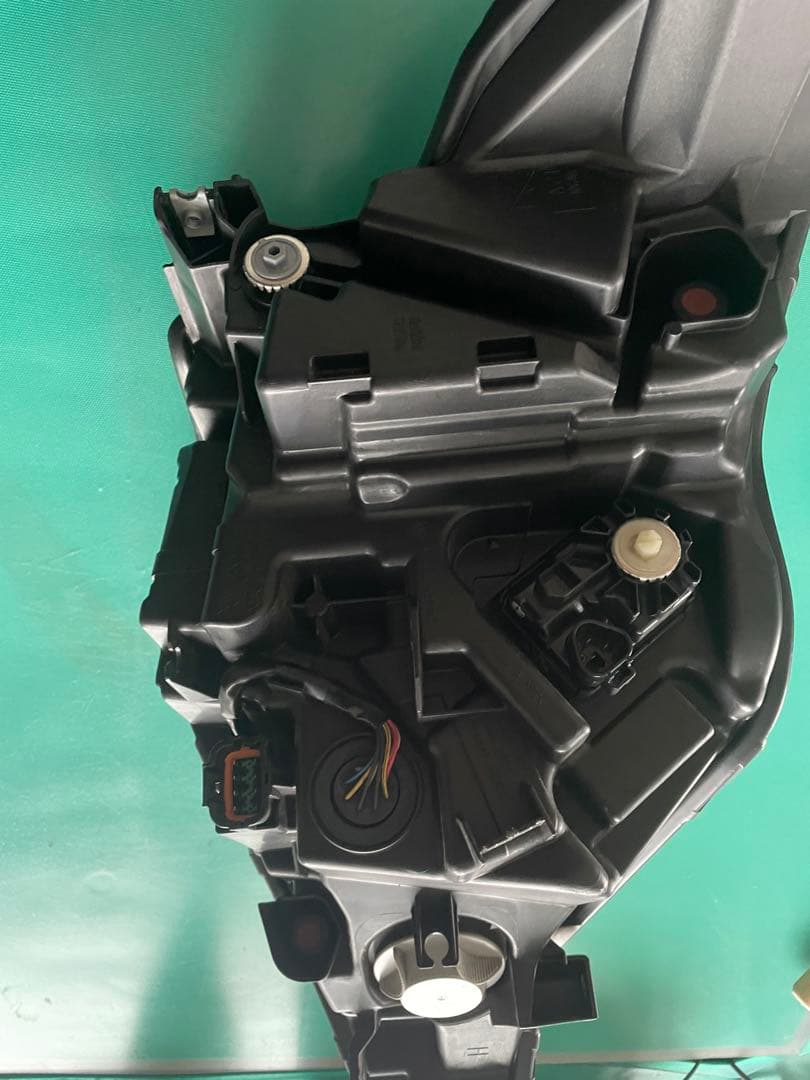 日産　ルークス　左ヘッドライト