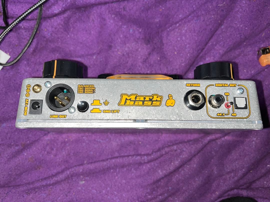 Mark Vintage Pro ベース用プリアンプ