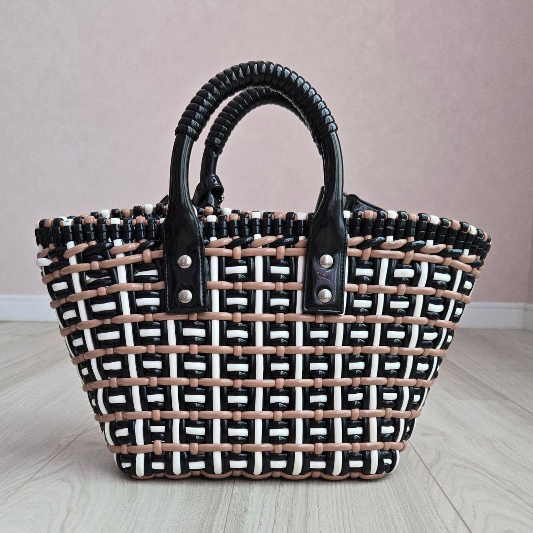 日本限定✨バレンシアガ ビストロ XS バスケット バッグ 2way エナメル