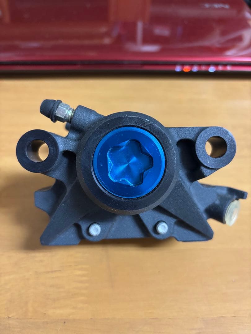 ヤマハ用　住友MOSリアキャリパー