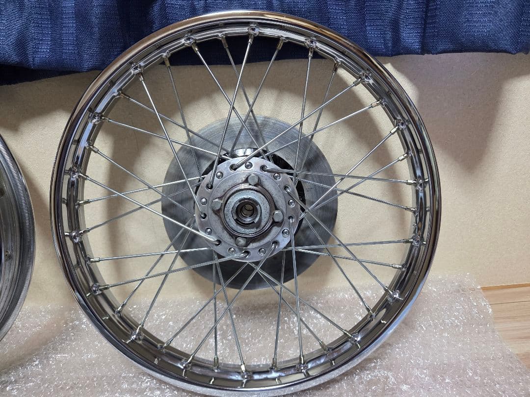 CB400F　前後ホイール　リムDID ・スポーク新品　ハブはバフ掛けヨンフォア