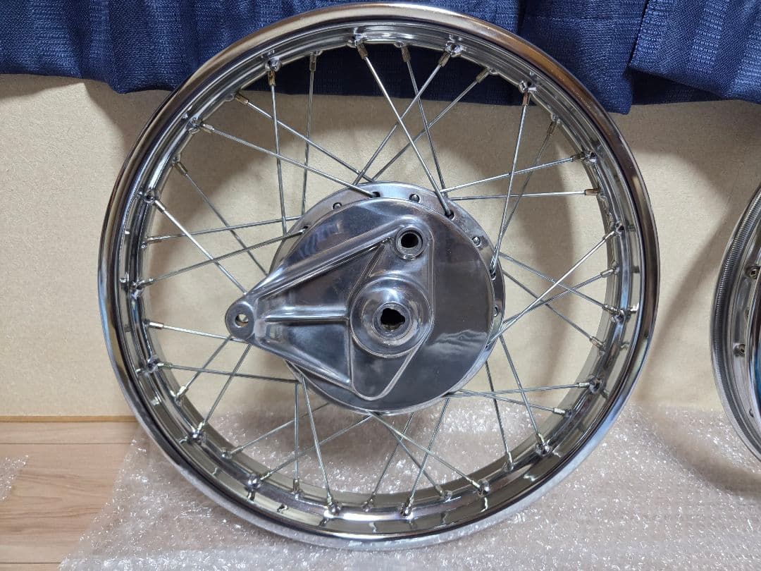 CB400F　前後ホイール　リムDID ・スポーク新品　ハブはバフ掛けヨンフォア