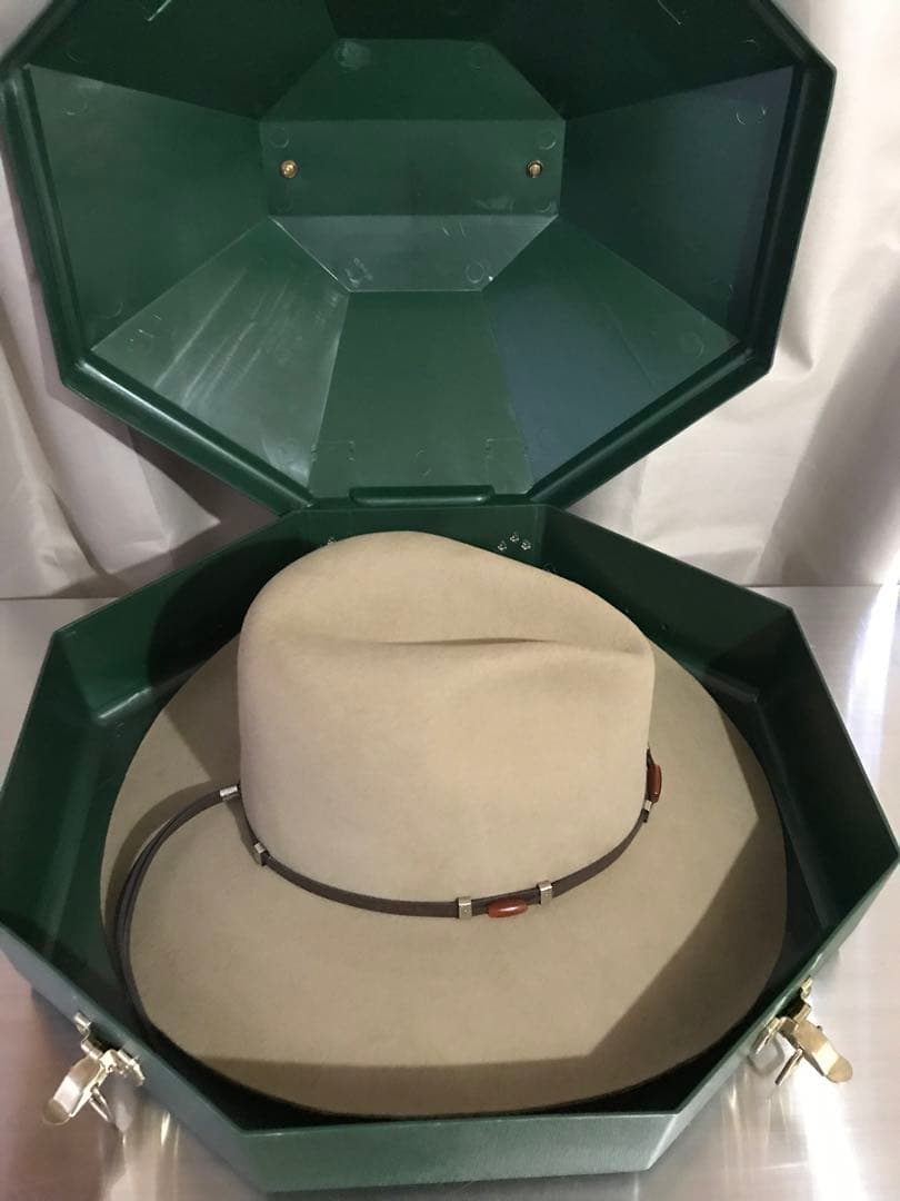 RESISTOL ハット　ケース付き