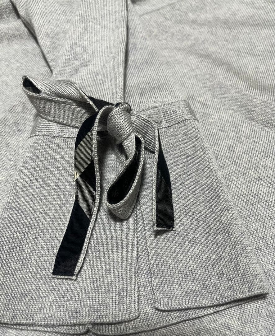 BLUE LABEL CRESTBRIDGE ライトグレー　ニットセットアップ