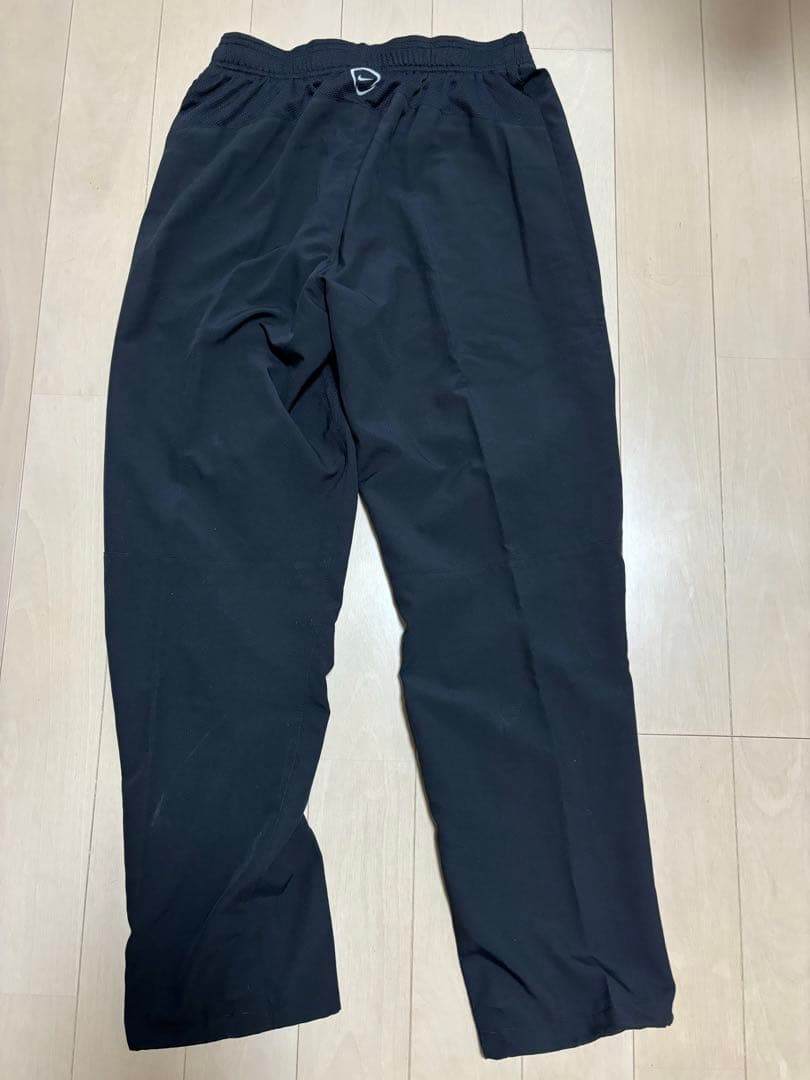 浦和レッズ　ビステ上下