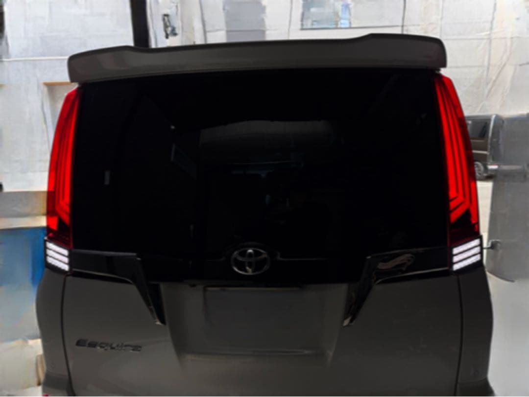 TOMS トムス テールランプ 80系voxy ノア エスクァイア