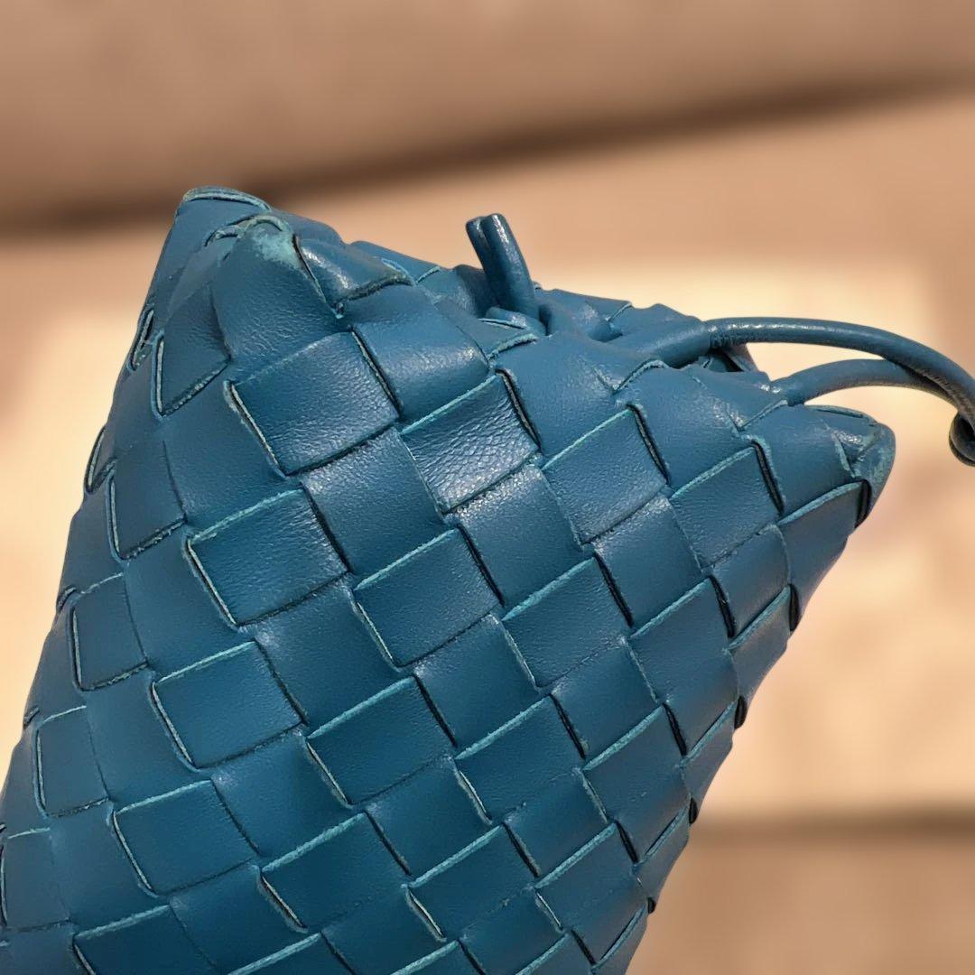 ボッテガ・ヴェネタ ミニ ループ カメラ バッグ トレバーチン