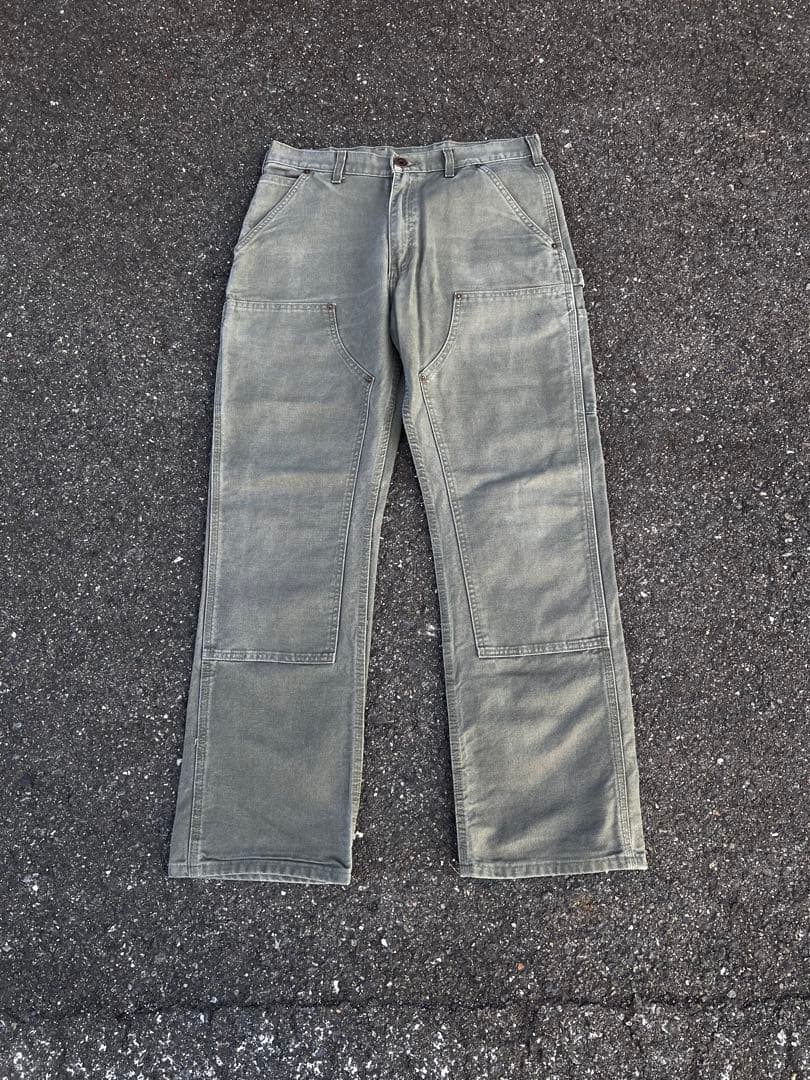 カーハートダブルニーモスグリーン　EB136