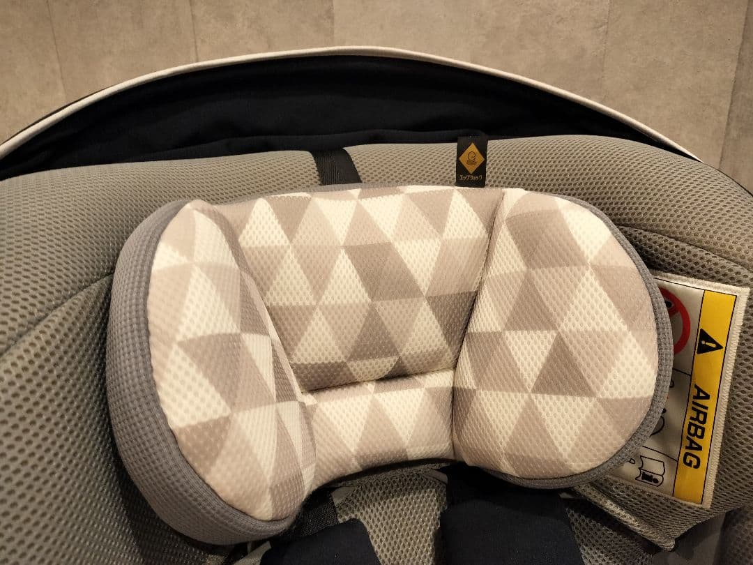 【美品】Combi コンビ クルムーヴ　スマート ISOFIX JN-570