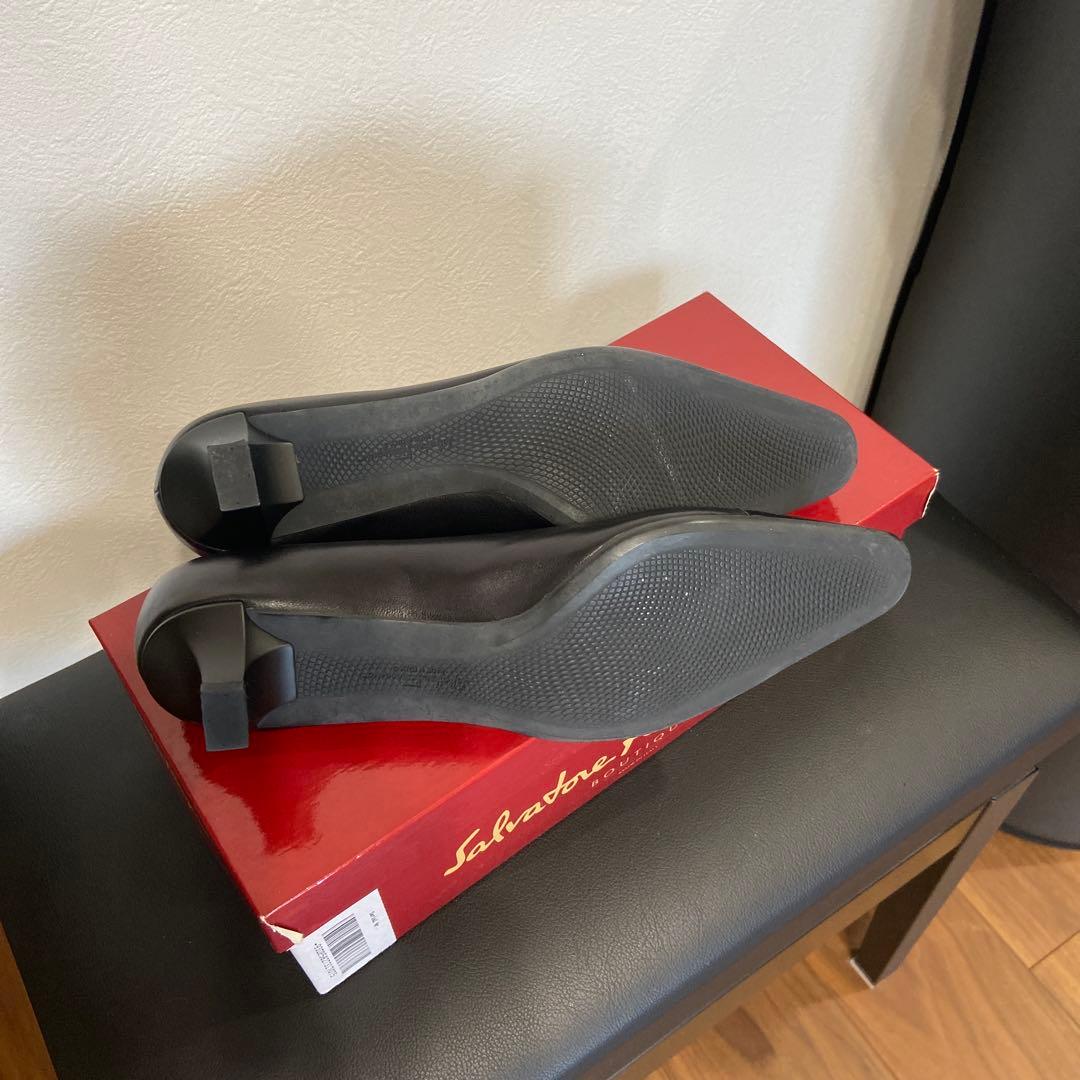 靴 Salvatore Ferragamo