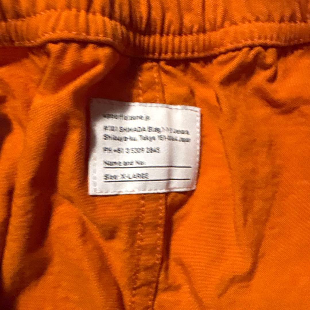 upper field one xl オレンジ　ショートパンツ