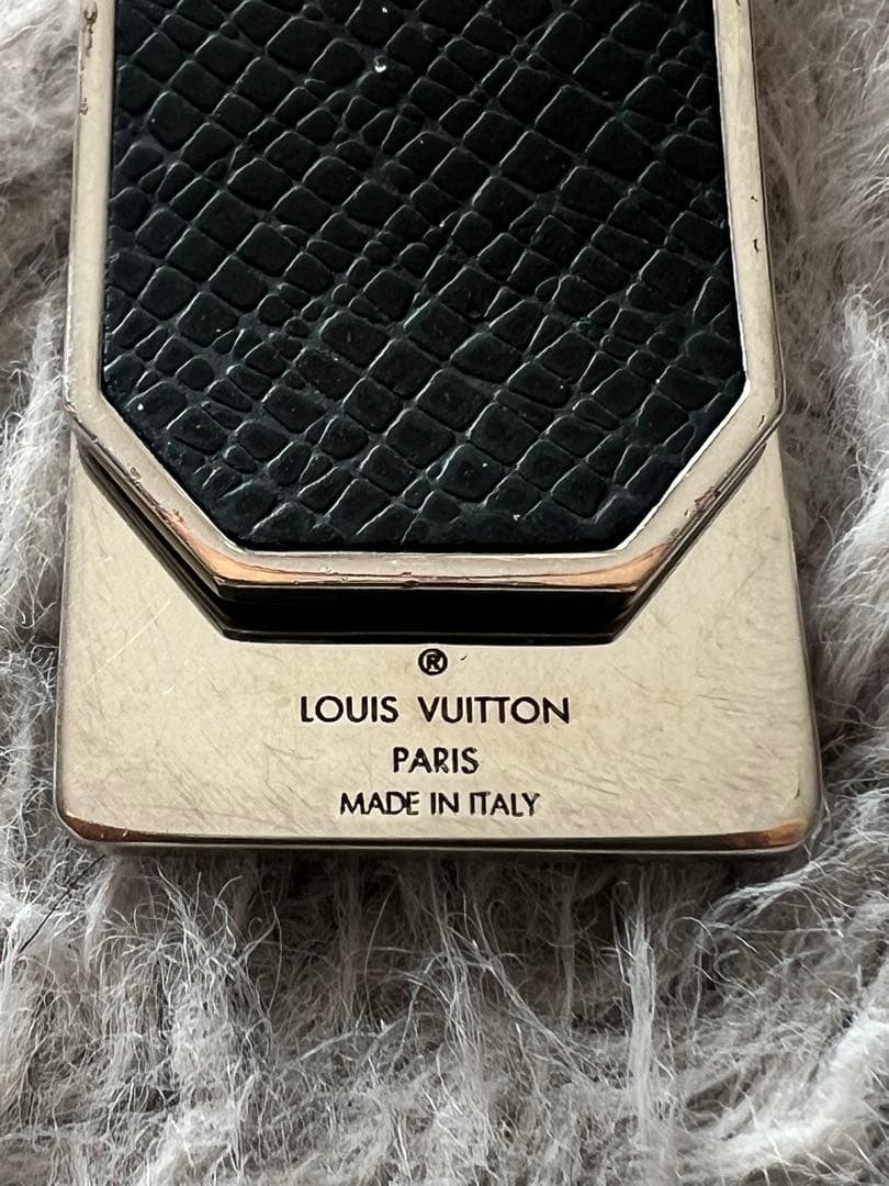 Louis Vuitton タイガ パンス ア ビエ ネオ マネークリップ