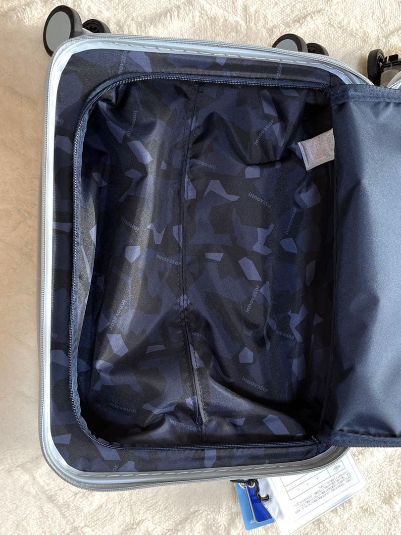 激安❤️スーツケース イノベーター INV30 マット 21L