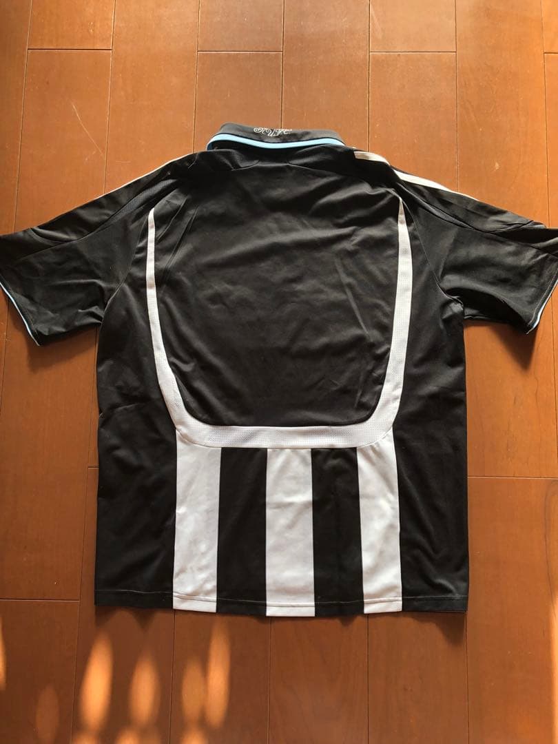 adidas ニューカッスル　ユニフォーム