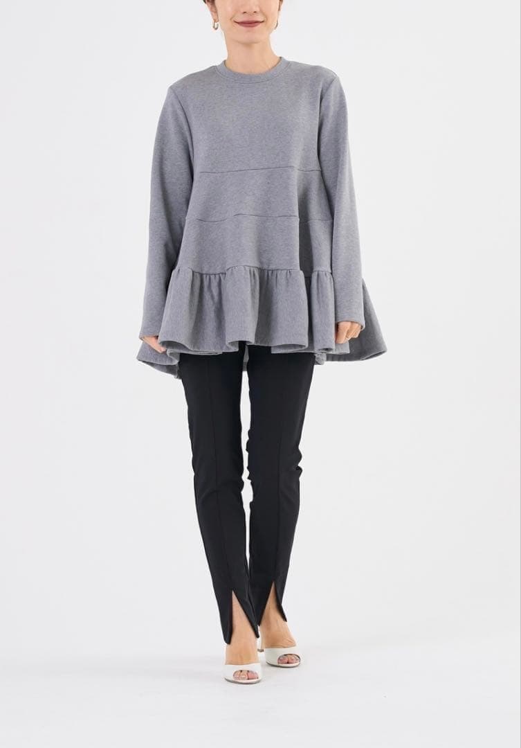 yori 速乾裏毛ティアードフリルカットソー　グレー