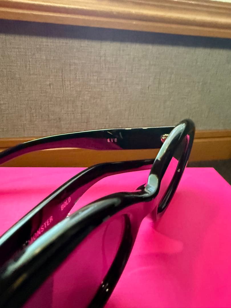 小物 GENTLE MONSTER EVE01