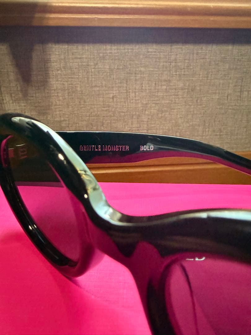 小物 GENTLE MONSTER EVE01