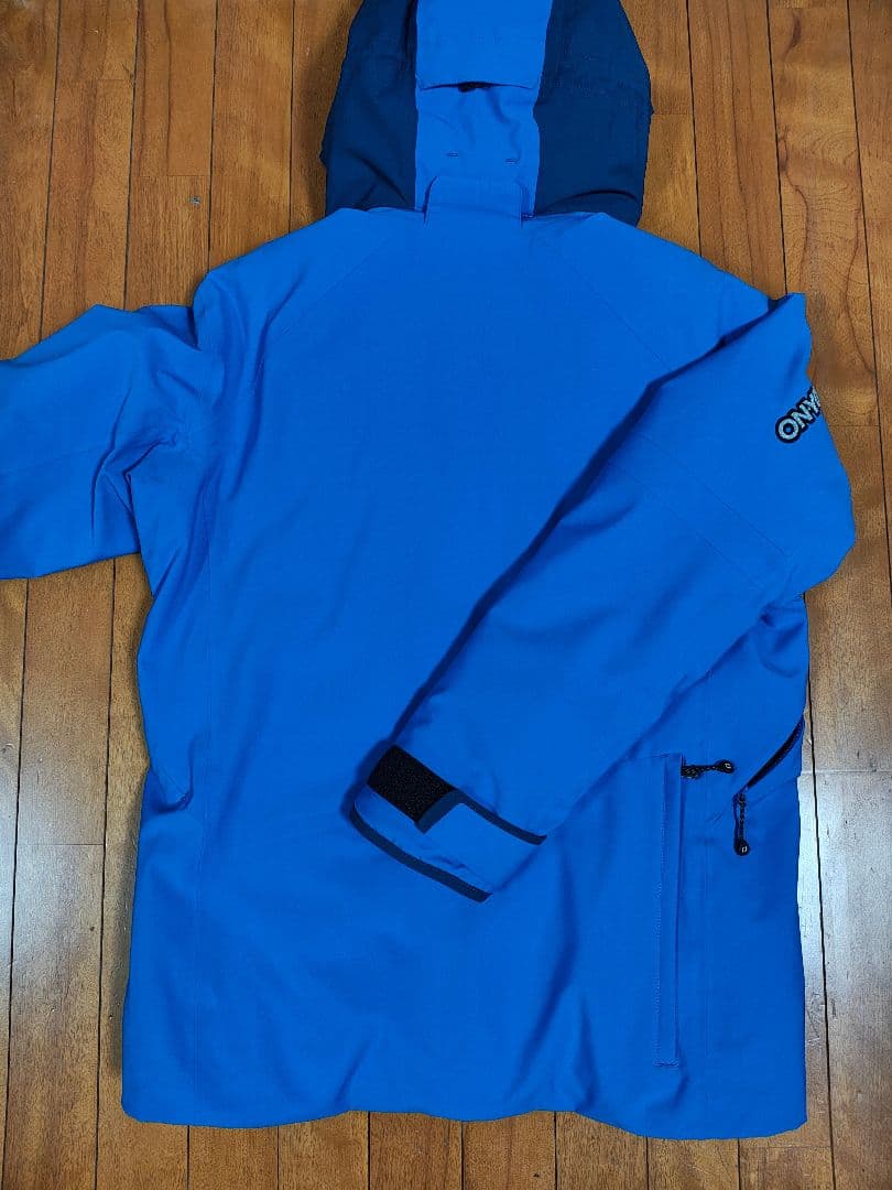 サロモン/オンヨネ　スキーウェア　ジャケット＆パンツセット【L】