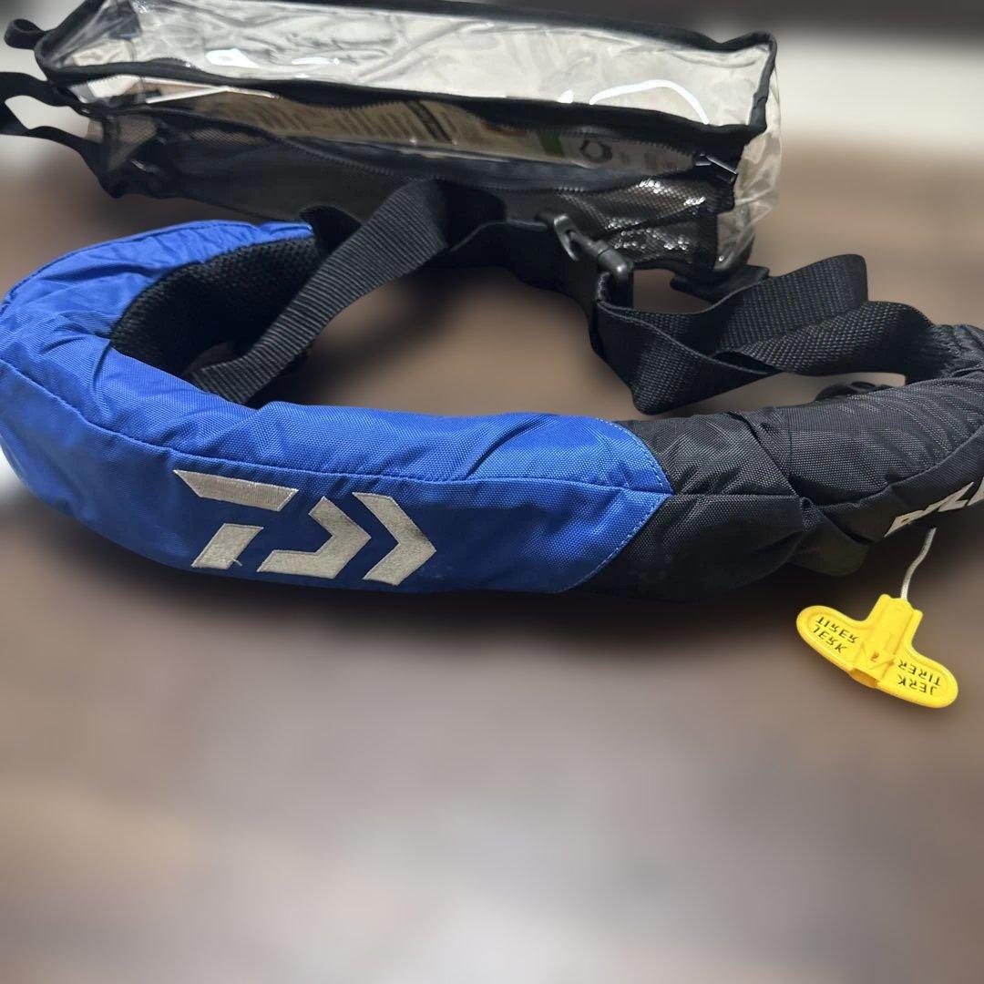 ダイワ　ライフジャケット　DF-2709