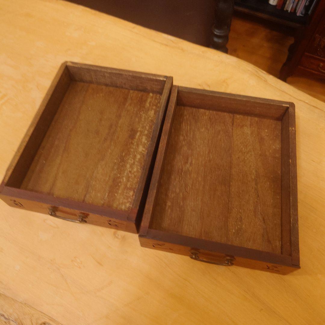 u*4様 アジアンスタイル　薬箪笥　木製収納家具　アンティーク