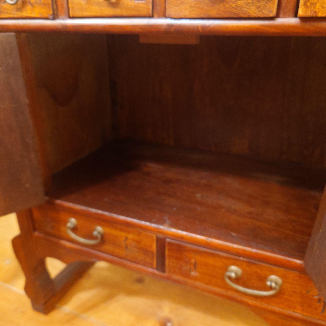 u*4様 アジアンスタイル　薬箪笥　木製収納家具　アンティーク