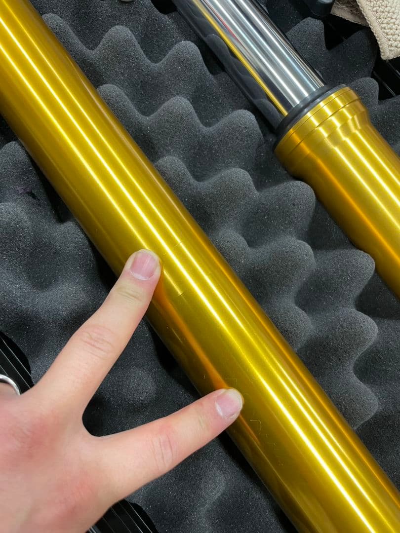 Z900RS SE純正フロントフォーク ボトム108mm